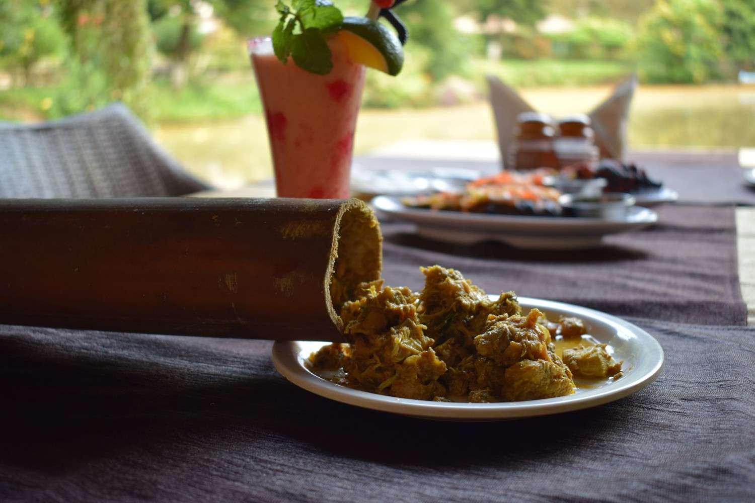 Pondside lunch service